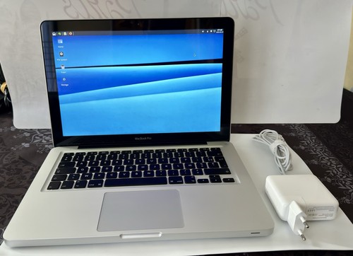 Macbook pro 2010 - 🍏,