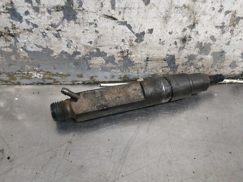 0432193696 injecteur