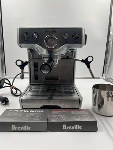 Breville expresso machine - expresso,