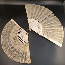 Ensemble de 2 éventails