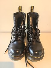 Dr. Martens 1460 Women's Original Smooth Leather Lace Up Boots - Black, Size 6US