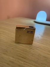 Ancien briquet vintage