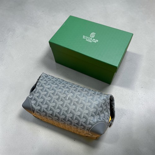 Trousse toilette goyard - de,