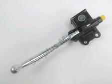 MAITRE CYLINDRE FREIN AV