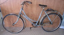 DV3542 VELO FEMME BSA TERROT DIJON CYCLISME RARE BON ETAT