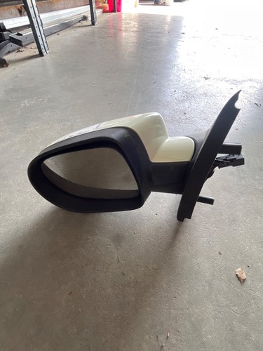 Rétroviseur extérieur gauche - extérieur,