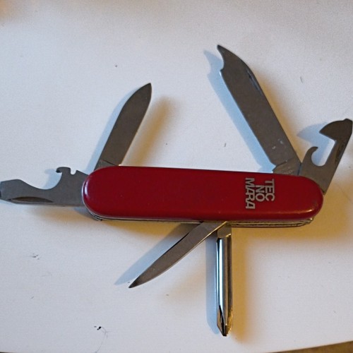 Victorinox couteau