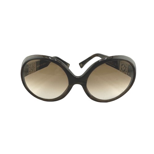 Louis vuitton suspence - louis,