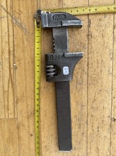 (n° 703  OUTIL ANCIEN, Clé