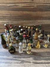 Rare Lot De 39 Mignonnettes