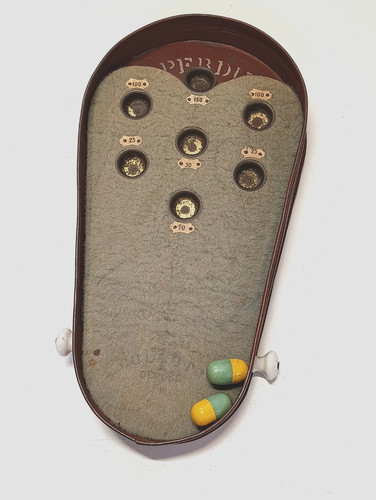 Jeu ancien culbuto de - du,
