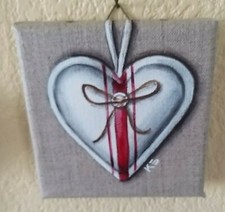 TABLEAU 10 X 10 COEUR BLANC RAYURES ROUGES ET NOEUD 