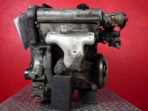 Moteur sans pièces - , (essence)