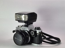 📸 Olympus OM-10 + Zuiko