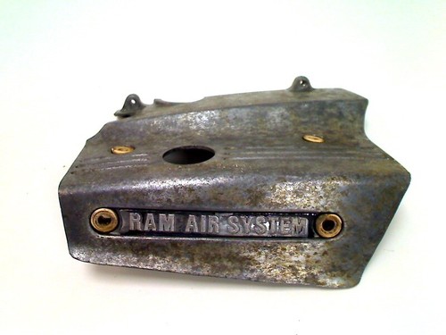 Couvercle moteur suzuki - moteur, gt