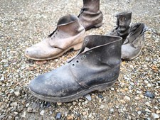 lot 5 brodequins solo dont 2