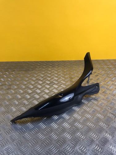 Demi coque arrière - , droite