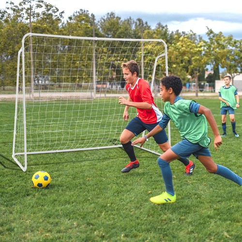 But football enfant - but,