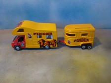1/50 CAMPING CAR + REMORQUE