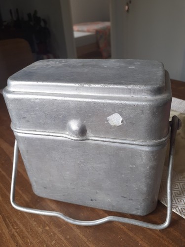 Ancienne gamelle militaire - ancienne,