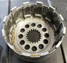 1983 - 1987 SUZUKI LT 125 QUAD CLUTCH BASKET HOUSING 21221-24303 ALT125 LT125 