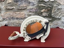 Ancienne Trancheuse à Pain "