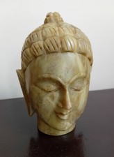 Grande Tête de Bouddha Pierre