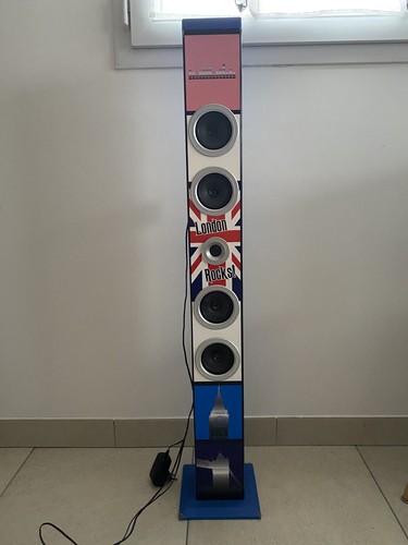 Enceinte colonne sur - , pied