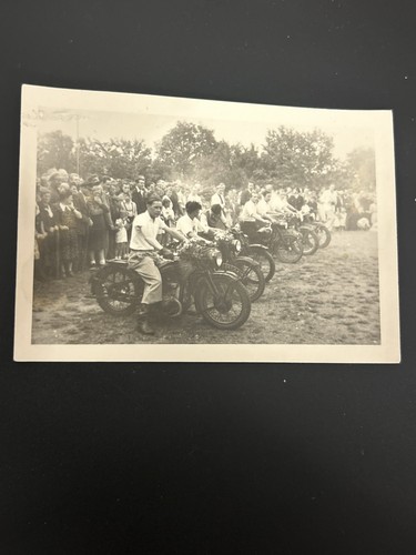 Photo moto ancienne - photo,