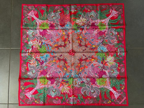 Foulard hermès intitulé - hermès,