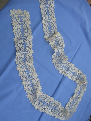 Cravate femme dentelle - cravate, en