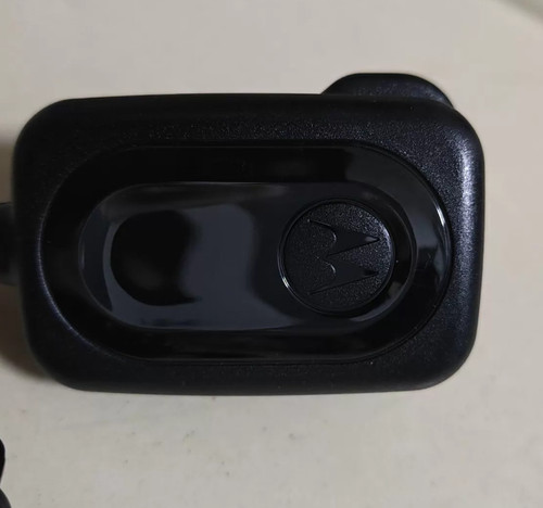 Pour motorola flip phone - motorola, v3
