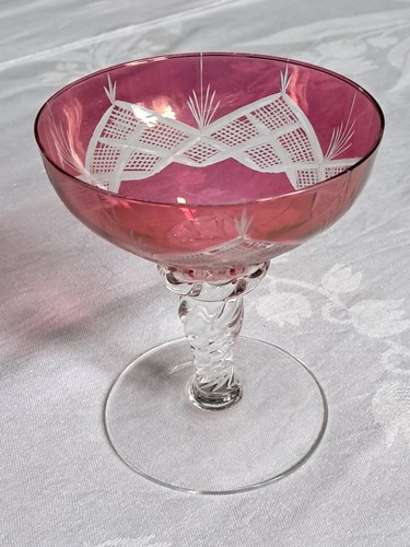 Coupe champagne de couleur - a,