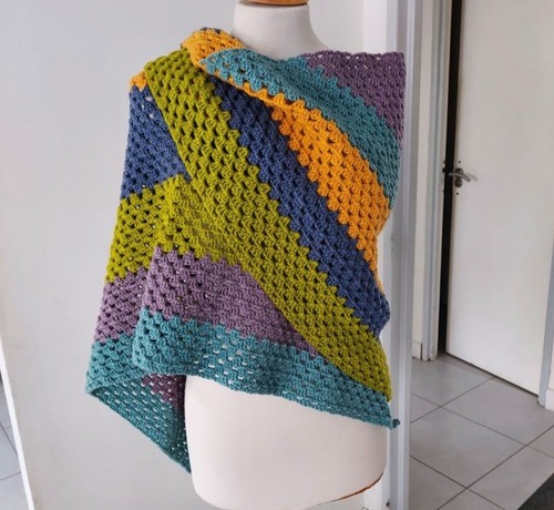 Chale crochet fait - fait, main
