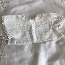 Vêtements De Poupée Ancien