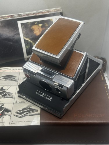 Polaroid land camera - sx-70,