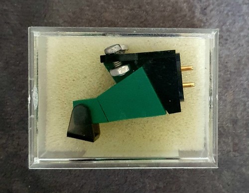 Rare cellule originale akg - rare,