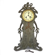 ancienne horloge de table art