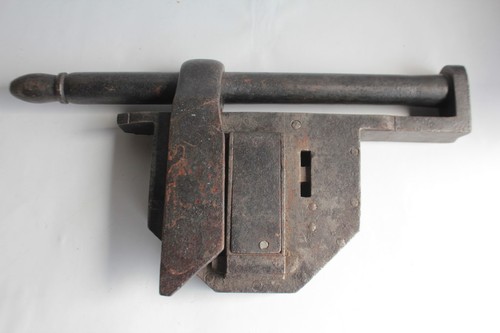 Ancien grand cadenas - ancien,