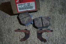 HONDA GENUINE CB750F1 REAR MT125R FRONT BRAKE CALIPER PADS 06455-371-405 NOS