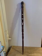 ancienne canne bois sculpté avec billes détachées à l'intérieur