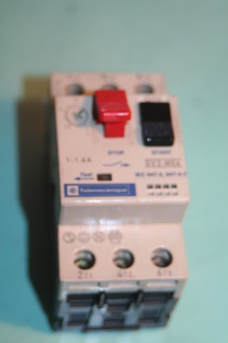 Telemecanique disjoncteur - telemecanique,
