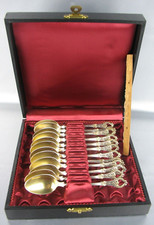 Christofle 12 cuillères à