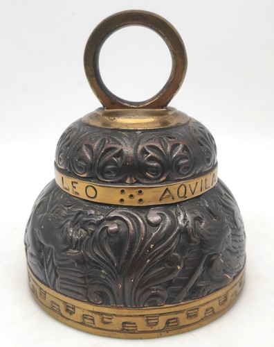 Ancienne cloche portail - cloche, de