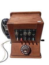 CBR/05/2025(REFA229E) Ancien central téléphonique standart téléphone