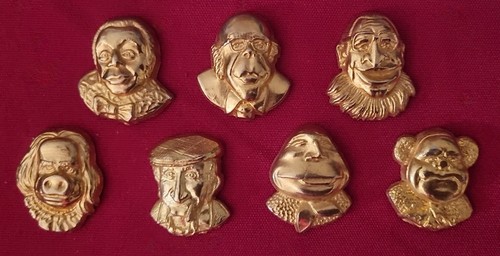 Série complète fèves - de,