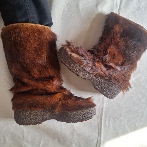 Vintage mountain cowhide fur - vintage,