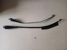 BRAS D'ESSUIE-GLACE AVANT