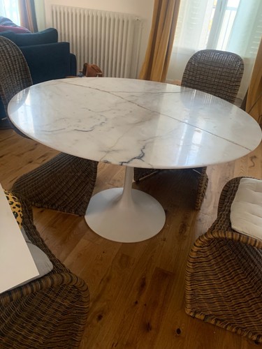Table manger knoll - a,
