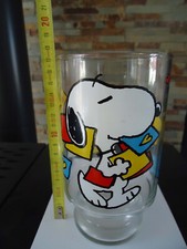 ancien grand verre snoopy "